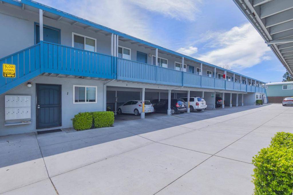 Redwood City, CA 94061,309315 Oak AVE