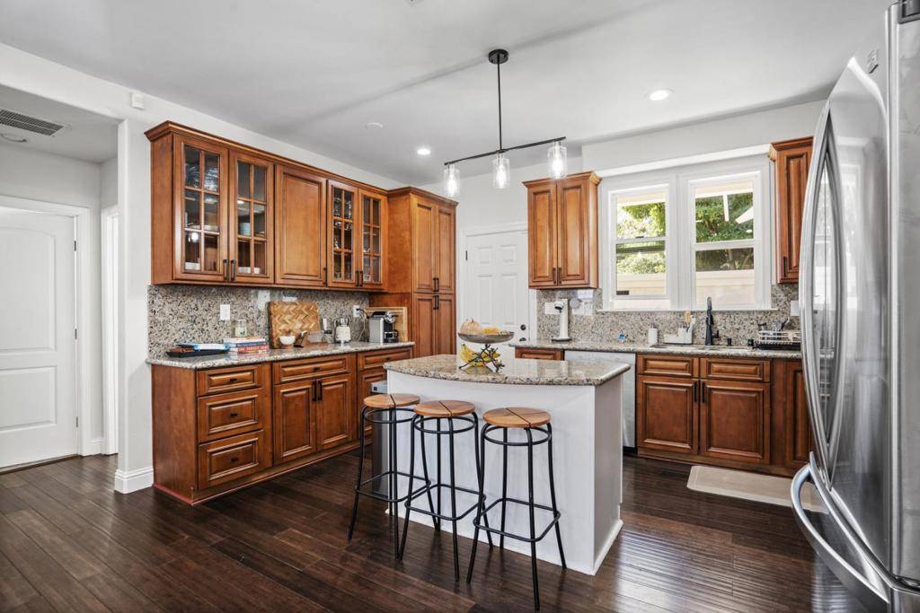 Cupertino, CA 95014,10631 Mine CT