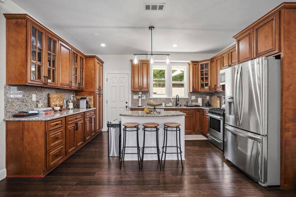 Cupertino, CA 95014,10631 Mine CT