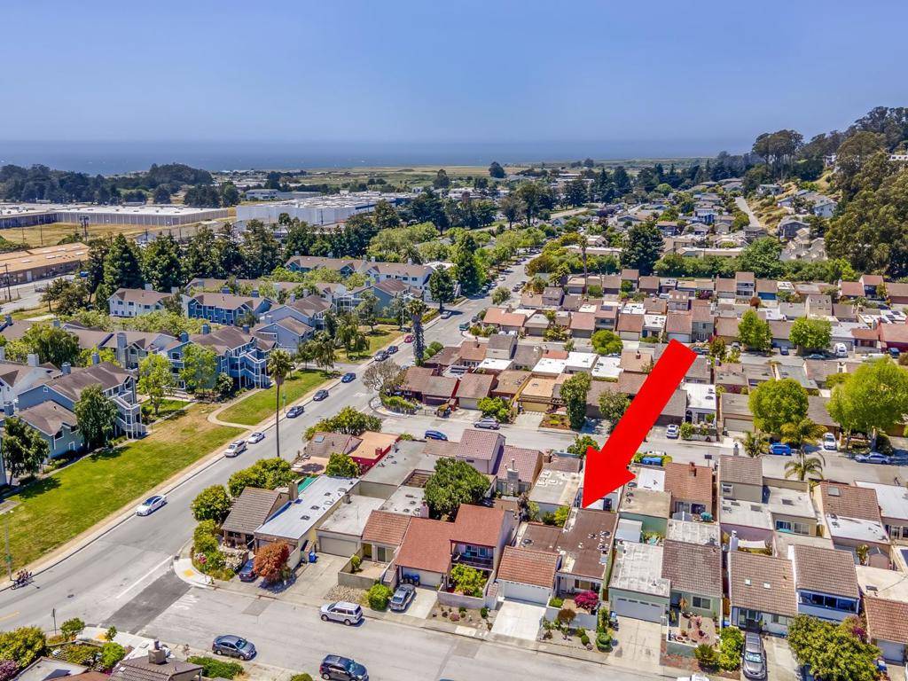 Santa Cruz, CA 95060,115 Crespi CT