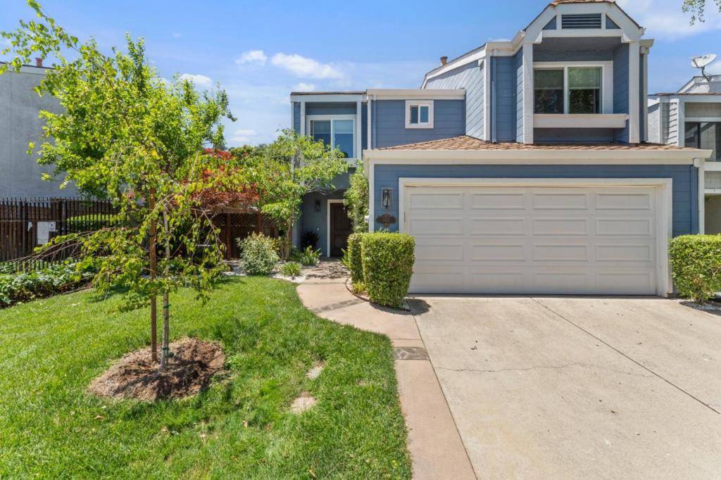 Morgan Hill, CA 95037,960 Oak Park DR