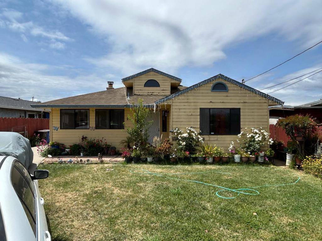 Greenfield, CA 93927,31 10th ST