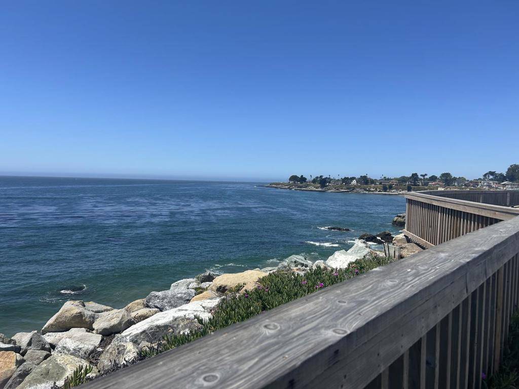 Santa Cruz, CA 95060,944 W West Cliff DR