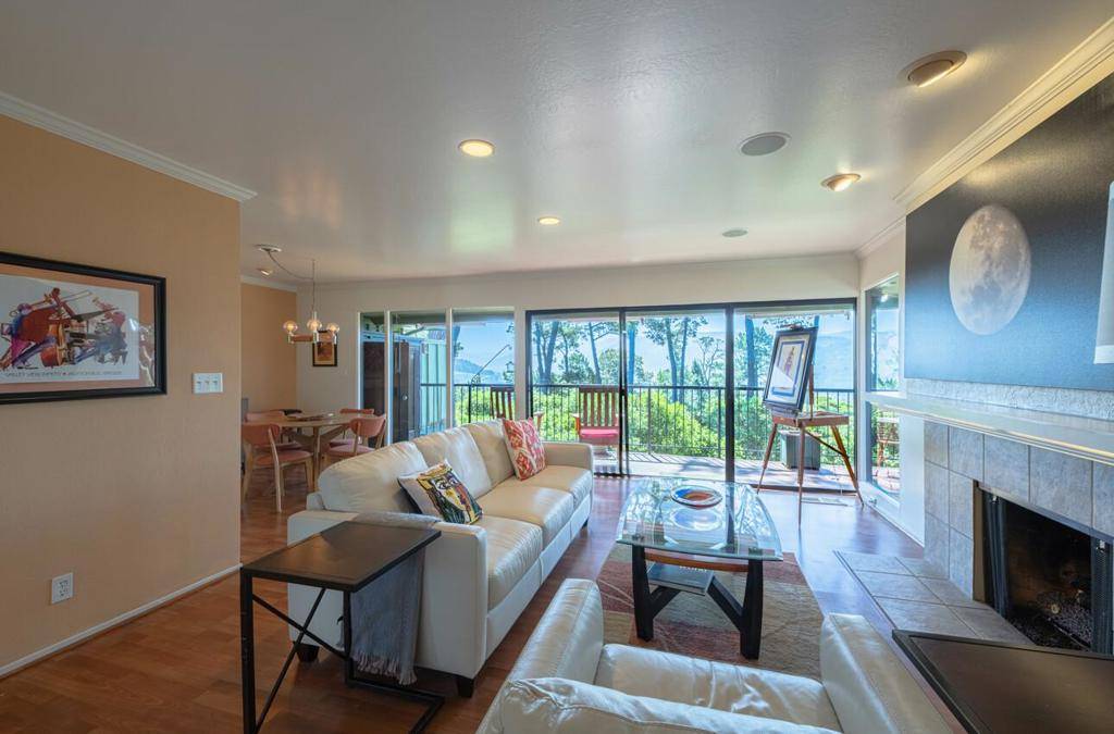 Carmel, CA 93923,154 Del Mesa Carmel