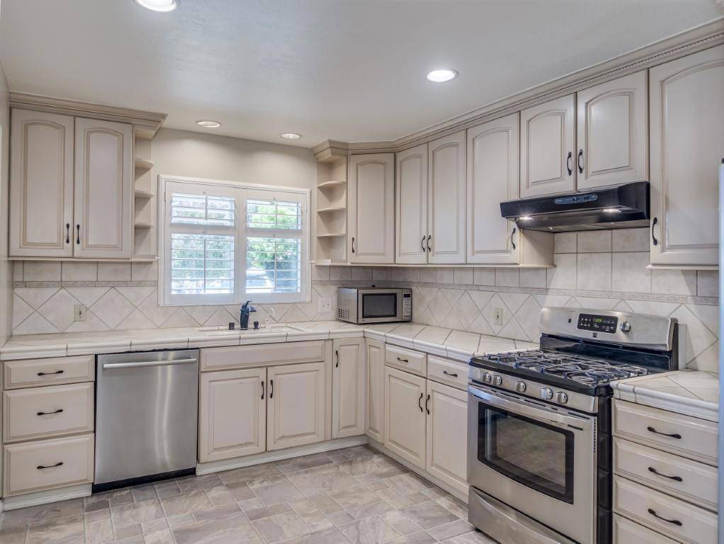 San Jose, CA 95118,1514 San Joaquin AVE