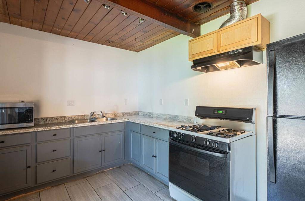 Salinas, CA 93906,1208 Ramona AVE