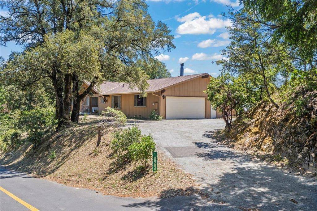 Los Gatos, CA 95033,18584 Favre Ridge RD
