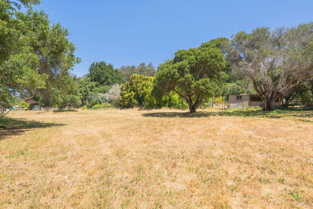 Royal Oaks, CA 95076,5240 Strong CIR
