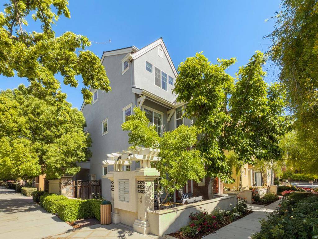 Santa Clara, CA 95054,4337 Watson CIR