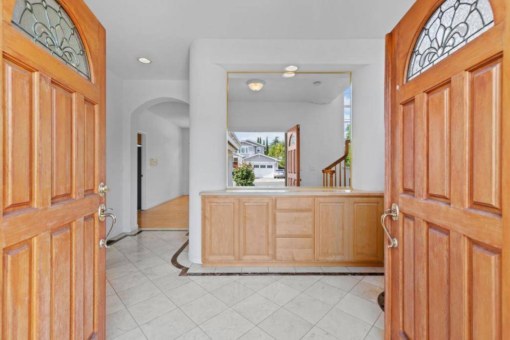Cupertino, CA 95014,21818 Lomita AVE
