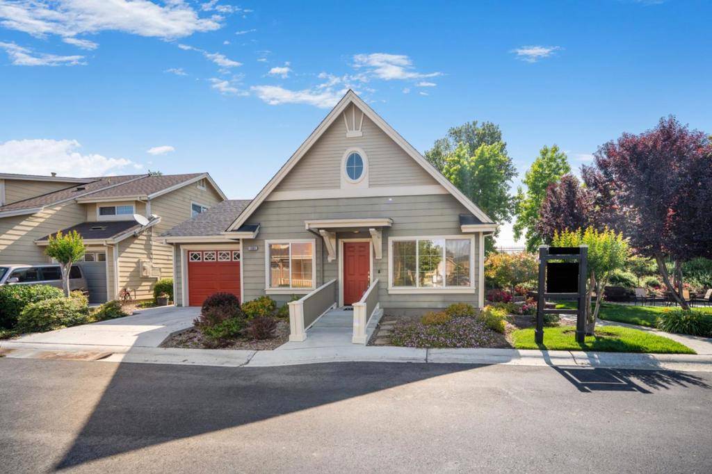 Gilroy, CA 95020,1501 Bianca WAY