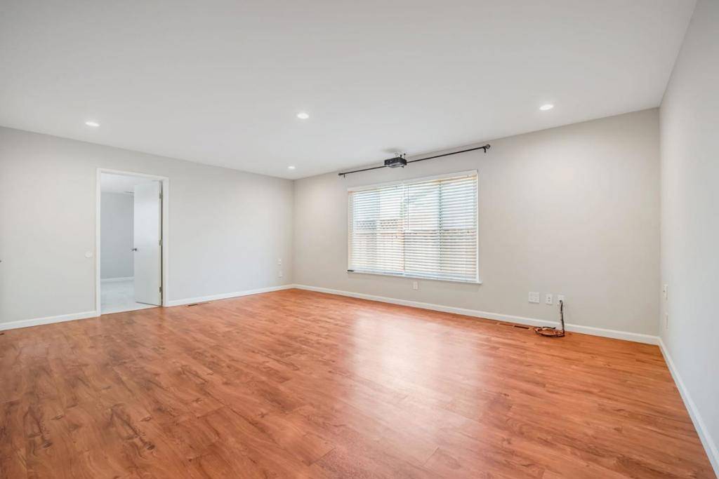 San Jose, CA 95124,4070 Ross AVE