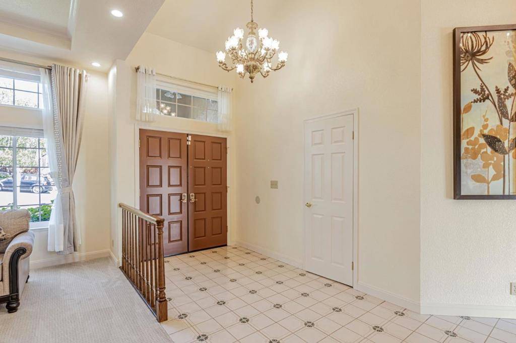 Castro Valley, CA 94552,6318 Boone DR