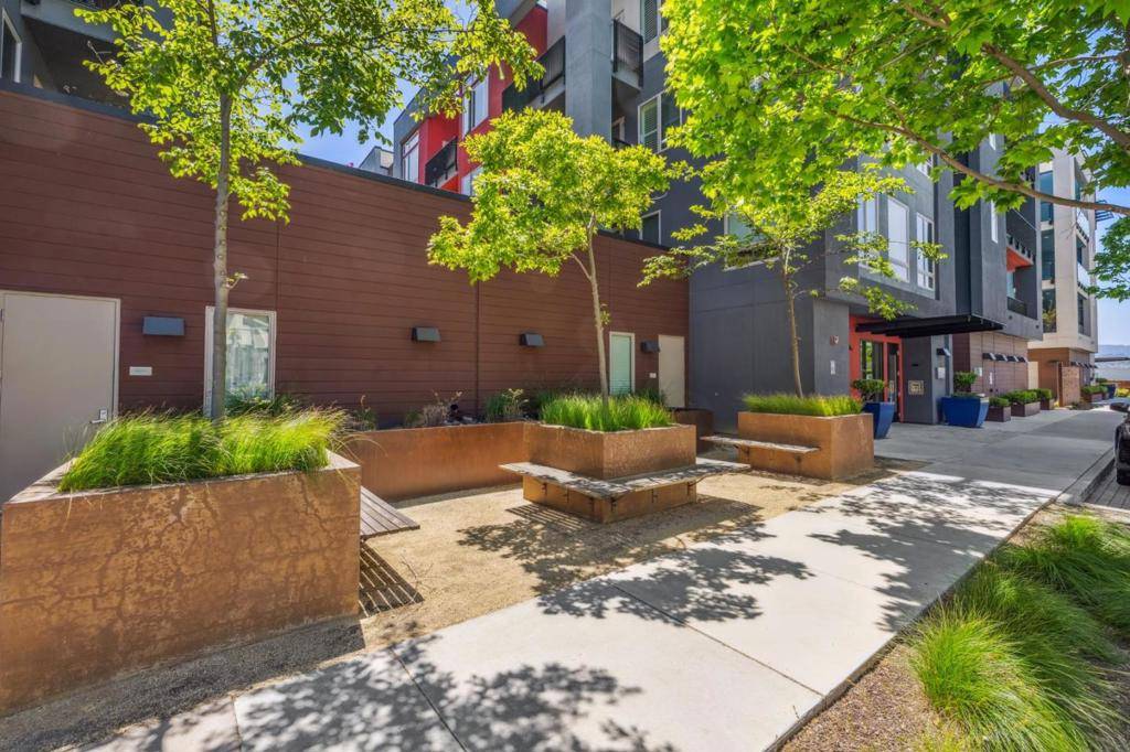 Foster City, CA 94404,1028 Foster Square LN #404