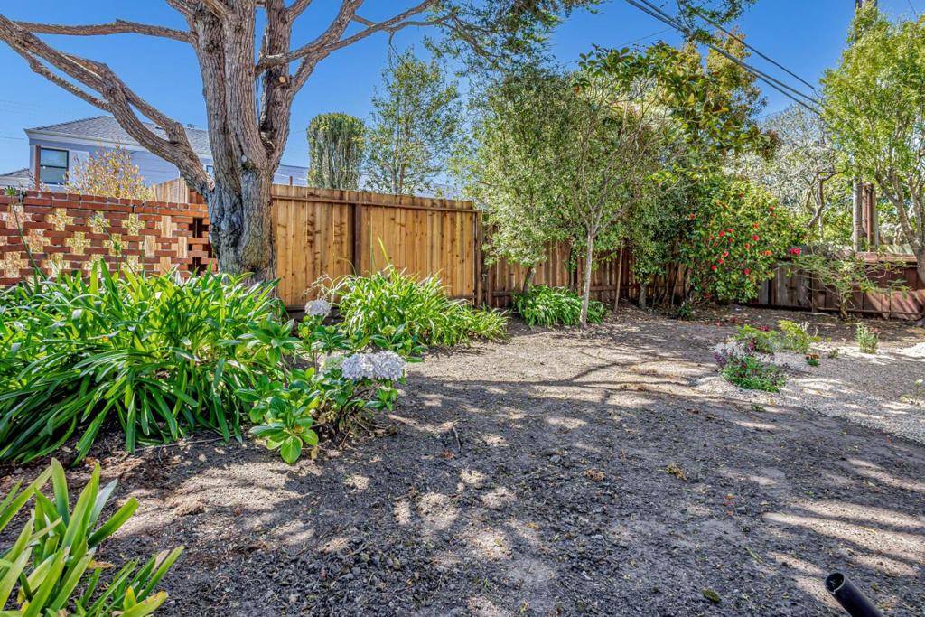 San Francisco, CA 94116,2310 Wawona ST