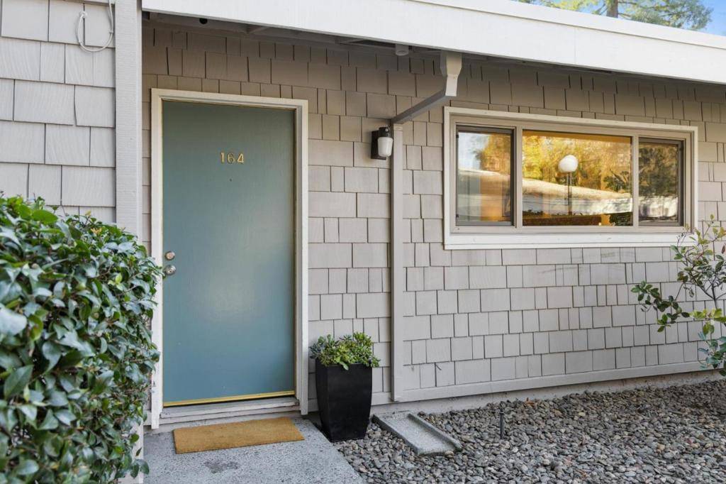 Mountain View, CA 94043,500 W Middlefield RD #164