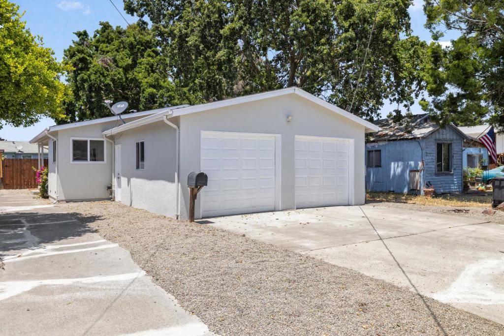 Redwood City, CA 94063,771 4th AVE
