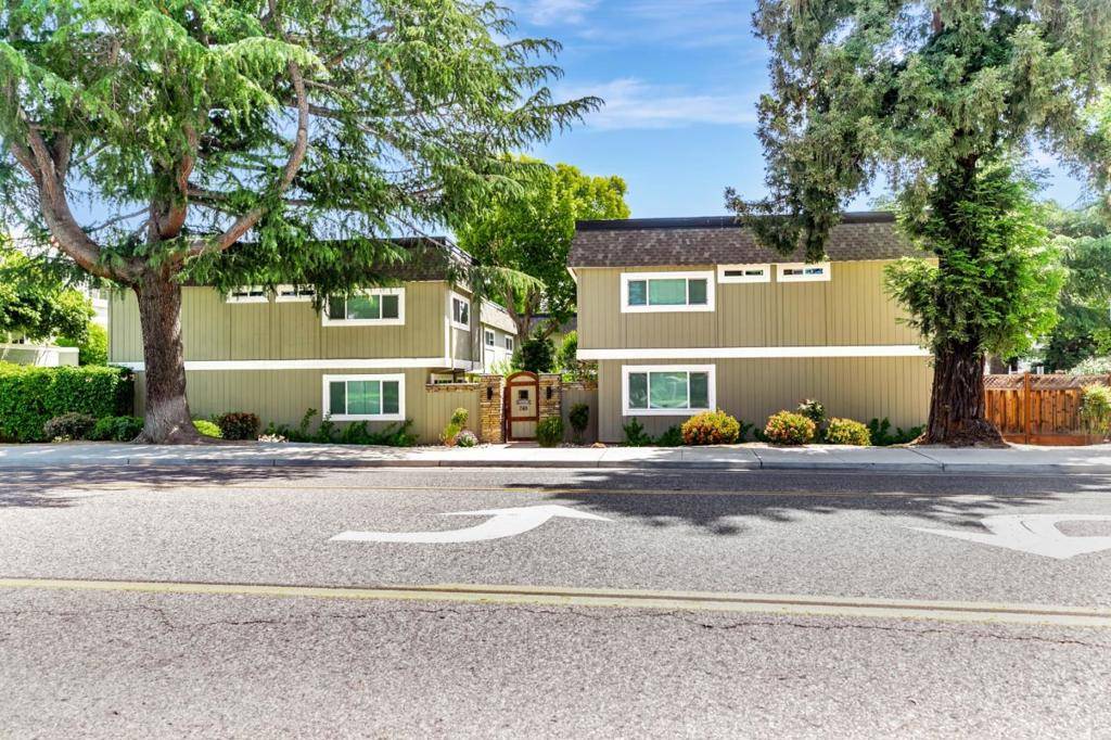 Campbell, CA 95008,240 Union AVE
