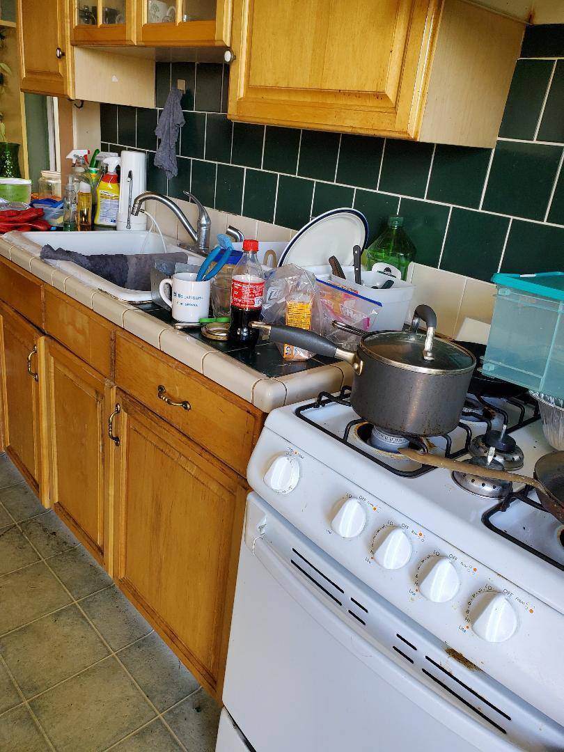 San Francisco, CA 94134,86 Ervine ST