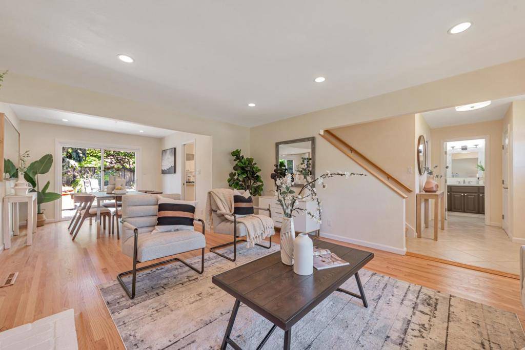 San Jose, CA 95129,1245 Collins LN