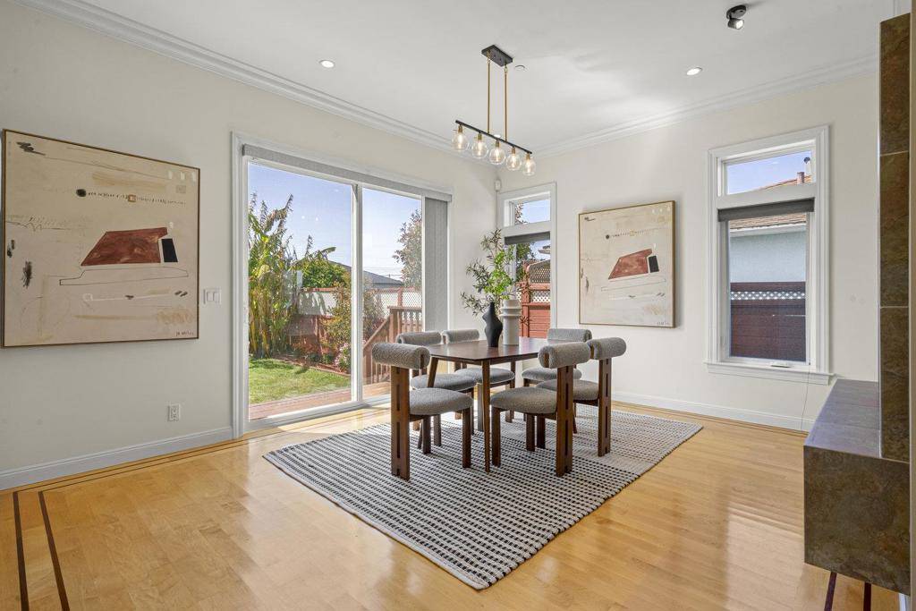 South San Francisco, CA 94080,114 Fir AVE