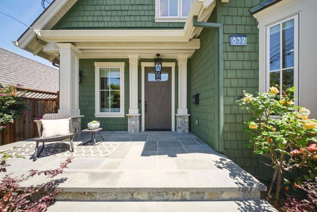 Burlingame, CA 94010,852 Paloma AVE