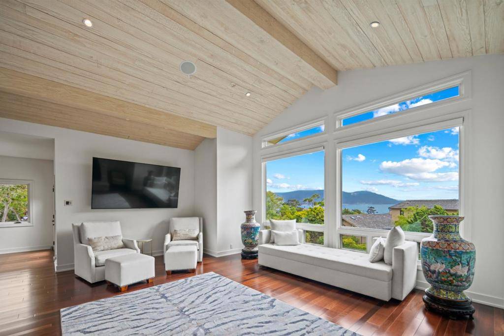 Pebble Beach, CA 93953,3307 17 Mile DR #4