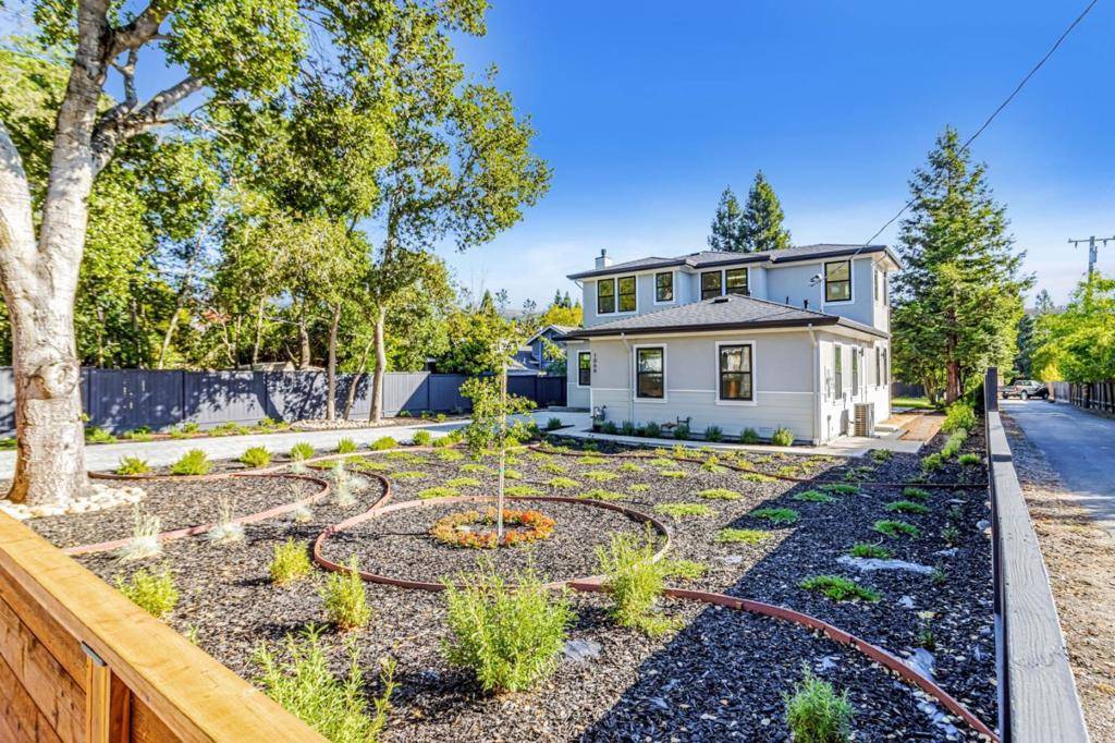 Moraga, CA 94556,1066 Larch AVE