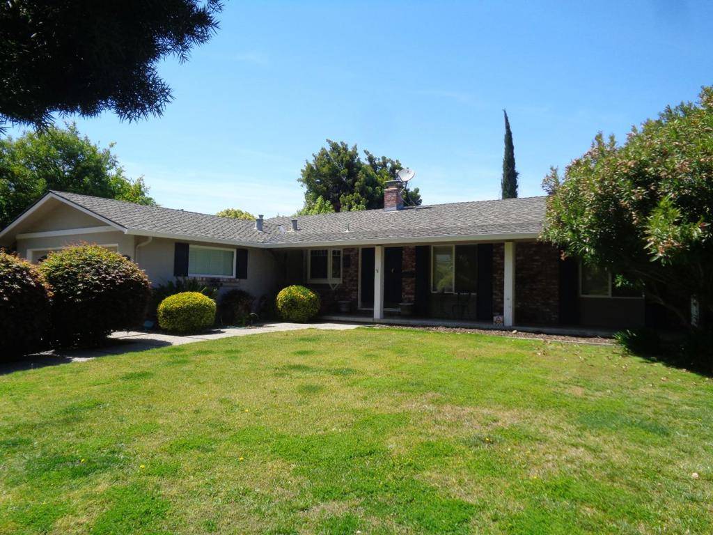 San Jose, CA 95124,2309 Walden SQ
