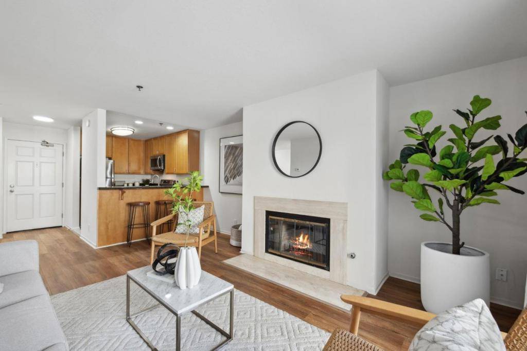 Millbrae, CA 94030,300 Murchison DR #123