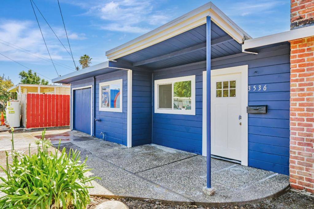 El Sobrante, CA 94803,3536 Miflin AVE