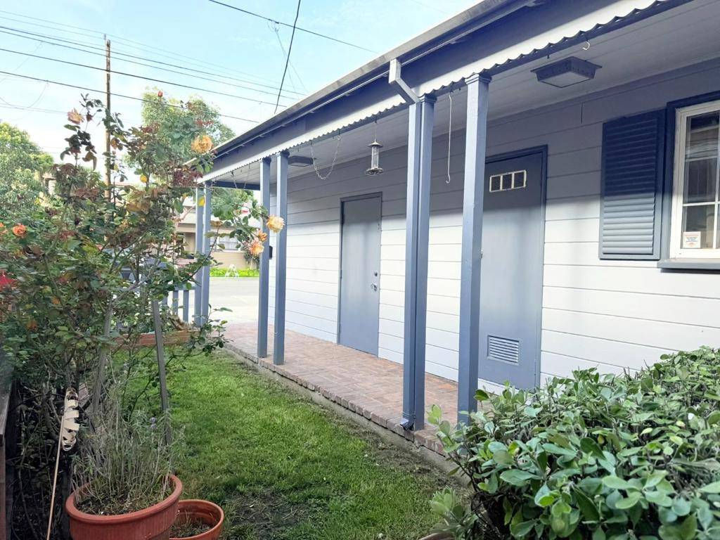 Alameda, CA 94501,1813 Lincoln AVE