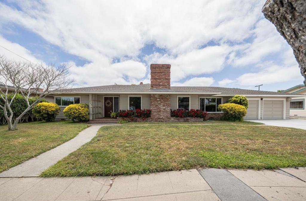 Salinas, CA 93901,329 San Vincente AVE