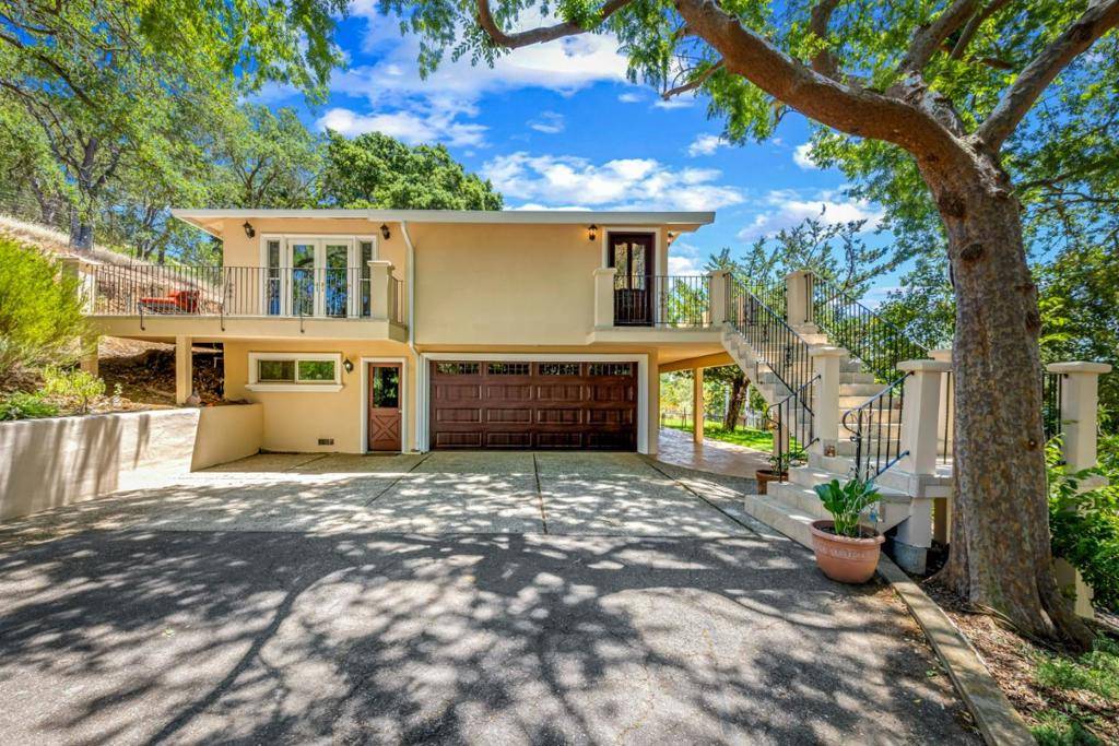 Morgan Hill, CA 95037,13700 Sycamore DR