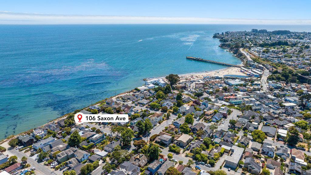 Capitola, CA 95010,106 Saxon AVE