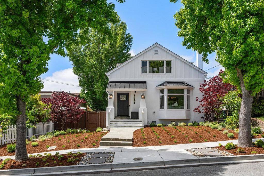 Burlingame, CA 94010,1224 Edgehill DR