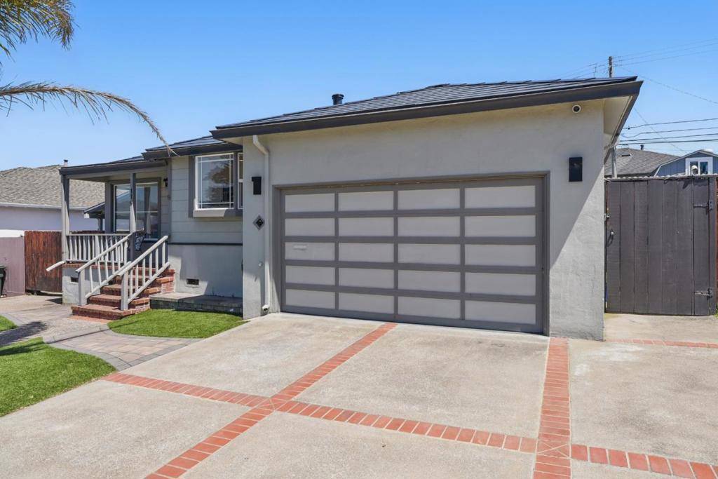 South San Francisco, CA 94080,114 Rosewood WAY