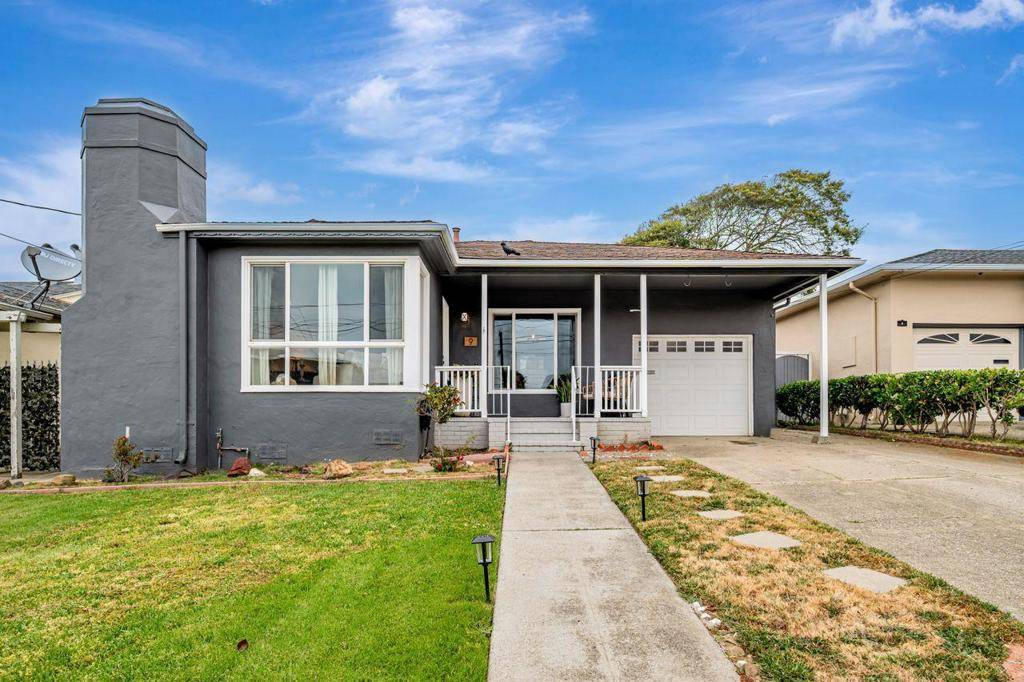 Daly City, CA 94015,9 Village LN
