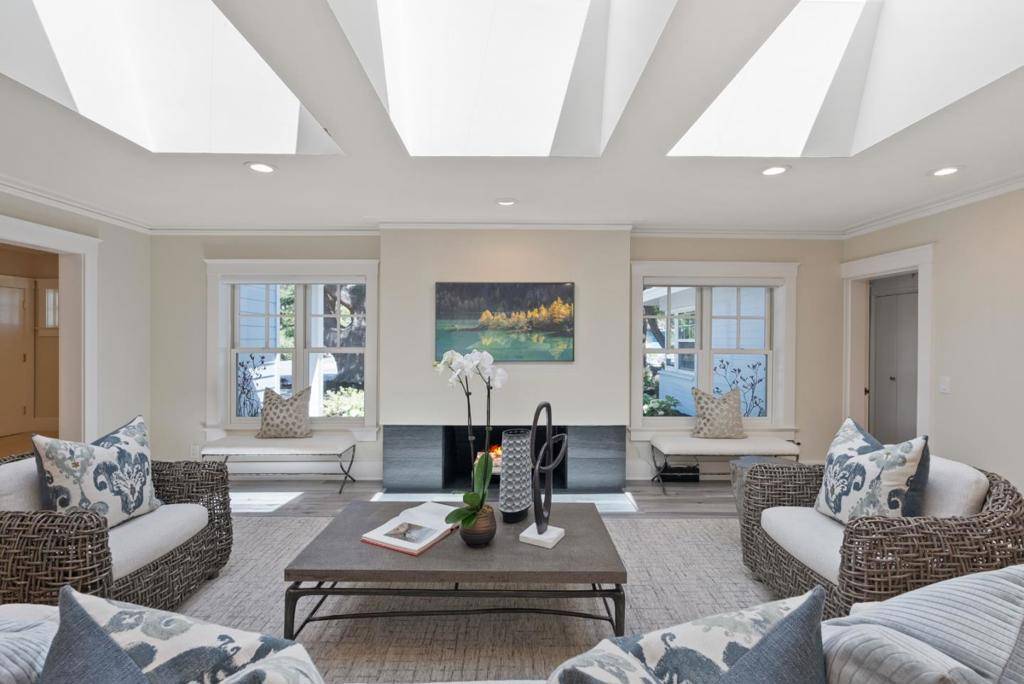 Los Altos, CA 94024,1666 Kensington AVE