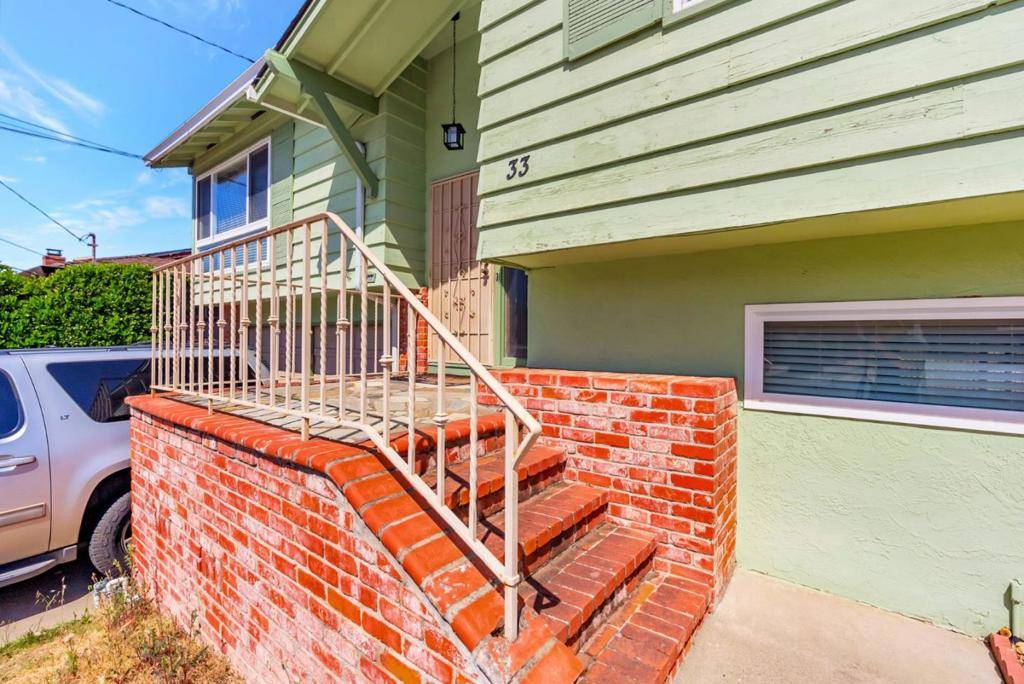 Oakland, CA 94605,33 Woodcliff CT
