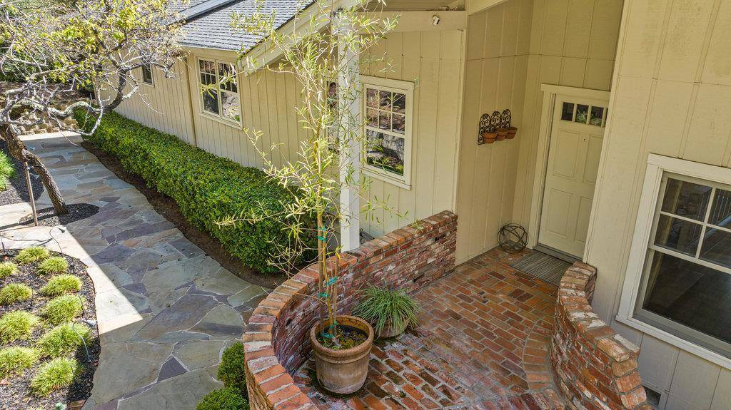 Aptos, CA 95003,455 Calle Del Sol