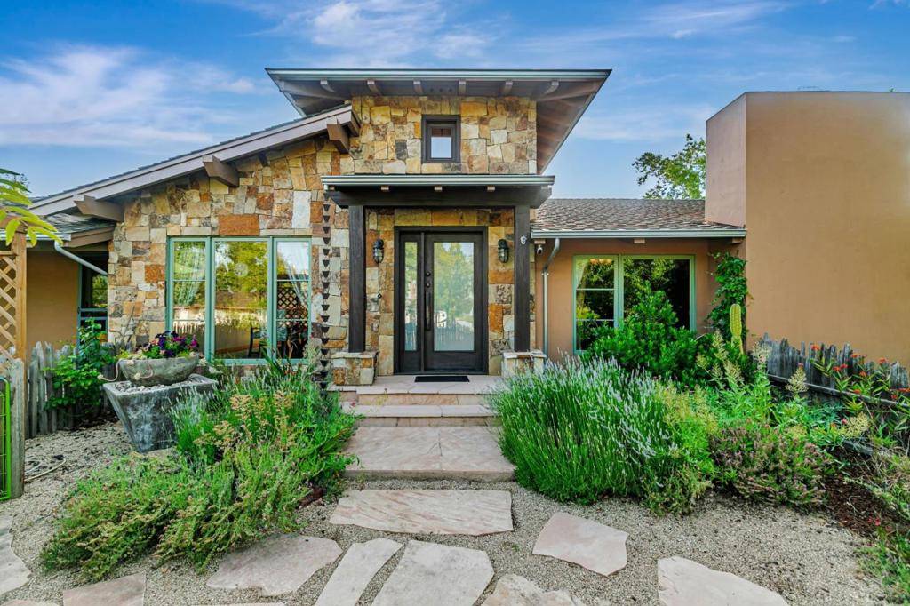 Monte Sereno, CA 95030,15393 Via Caballero