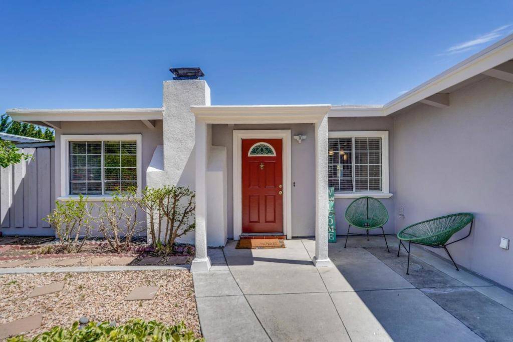 Sunnyvale, CA 94086,891 Lori AVE