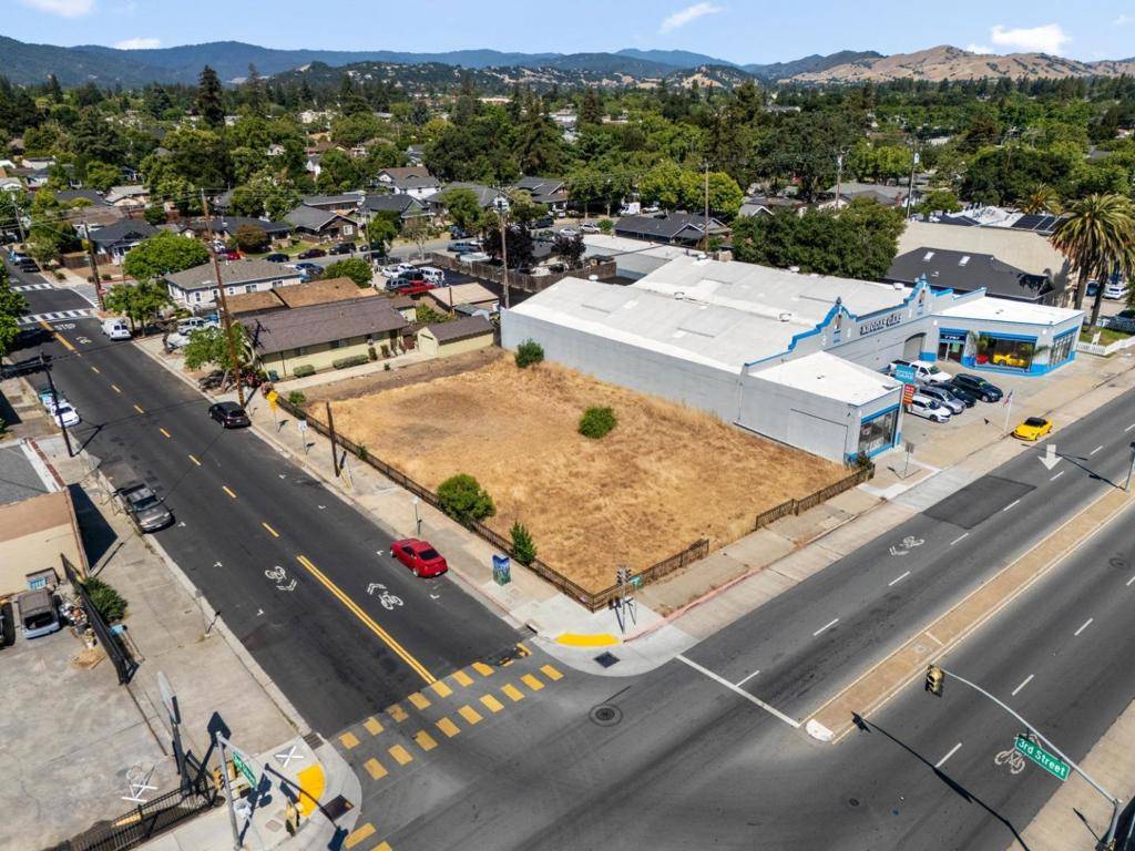 Gilroy, CA 95020,7711 Monterey ST