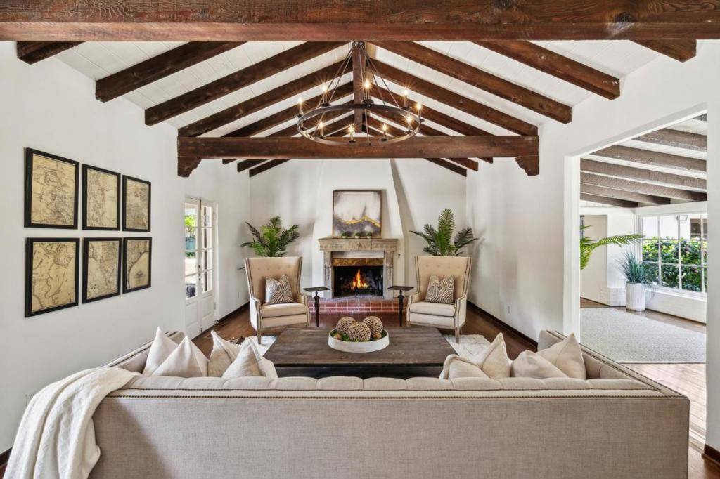 Monterey, CA 93940,401 San Bernabe DR