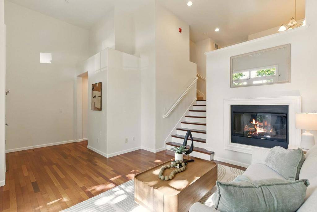 San Jose, CA 95126,158 Sunol ST