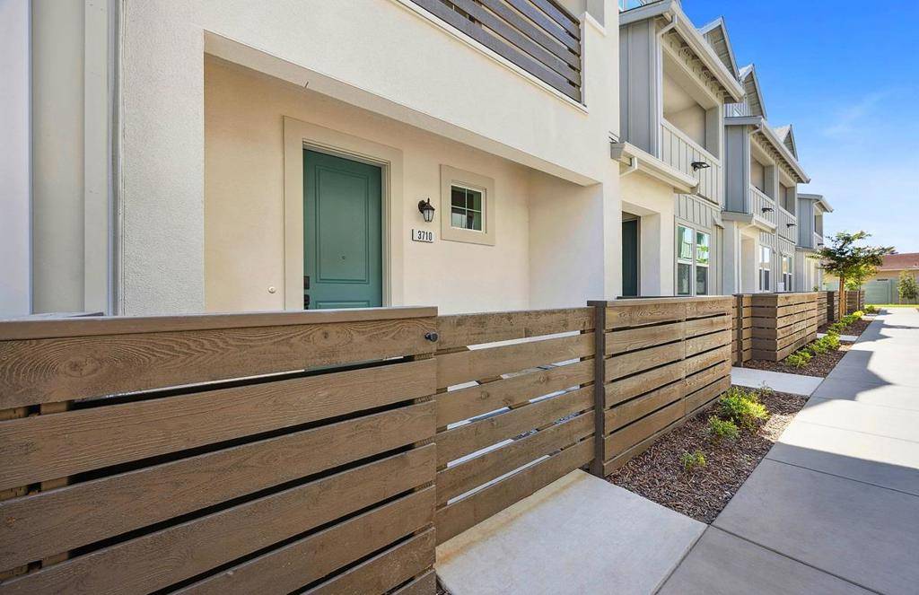 Castro Valley, CA 94546,3710 Scribe WAY