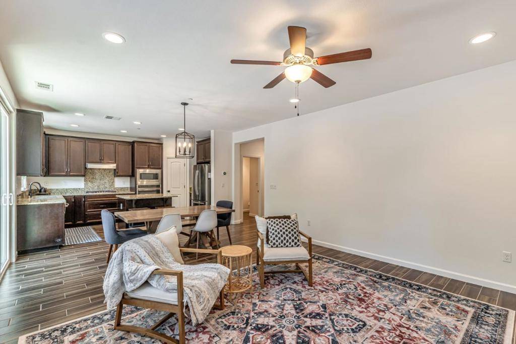 Gilroy, CA 95020,51 Koror LN