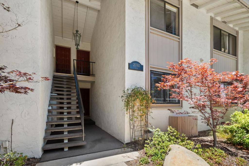 Saratoga, CA 95070,20780 4th ST #7