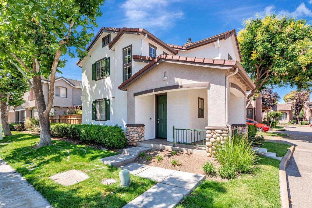 San Jose, CA 95125,2829 Rubino CIR